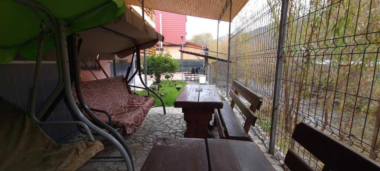Pensiunea Aurora - Great Hostel וויניאסה מראה חיצוני תמונה