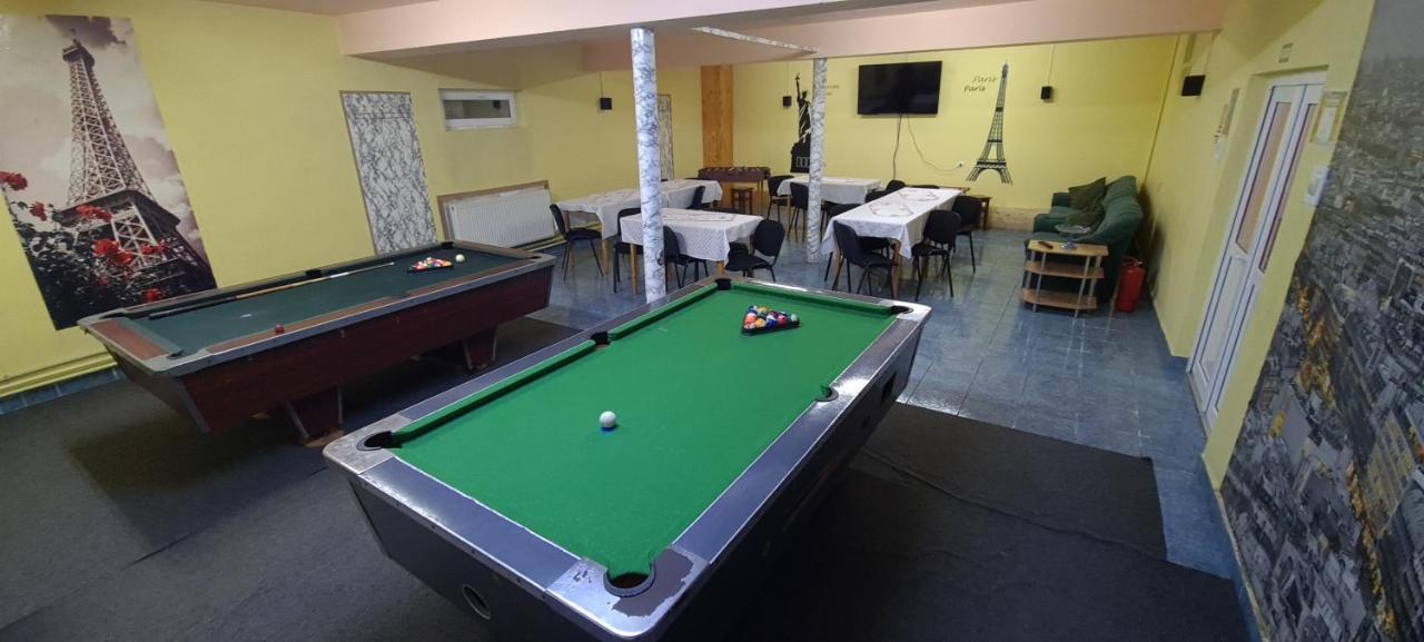 Pensiunea Aurora - Great Hostel וויניאסה מראה חיצוני תמונה