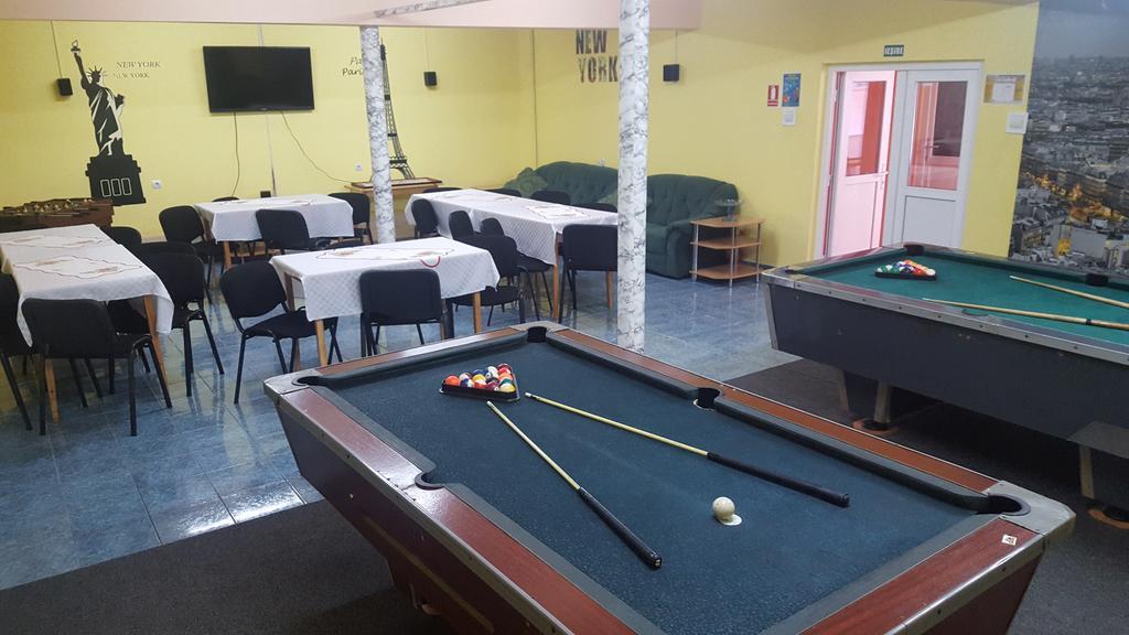 Pensiunea Aurora - Great Hostel וויניאסה מראה חיצוני תמונה